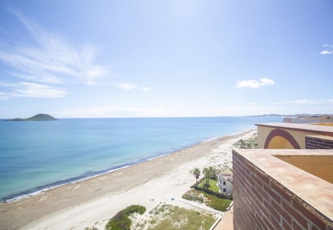 Apartamento en La Manga del Mar Menor - Ático en primera línea del Mediterráneo