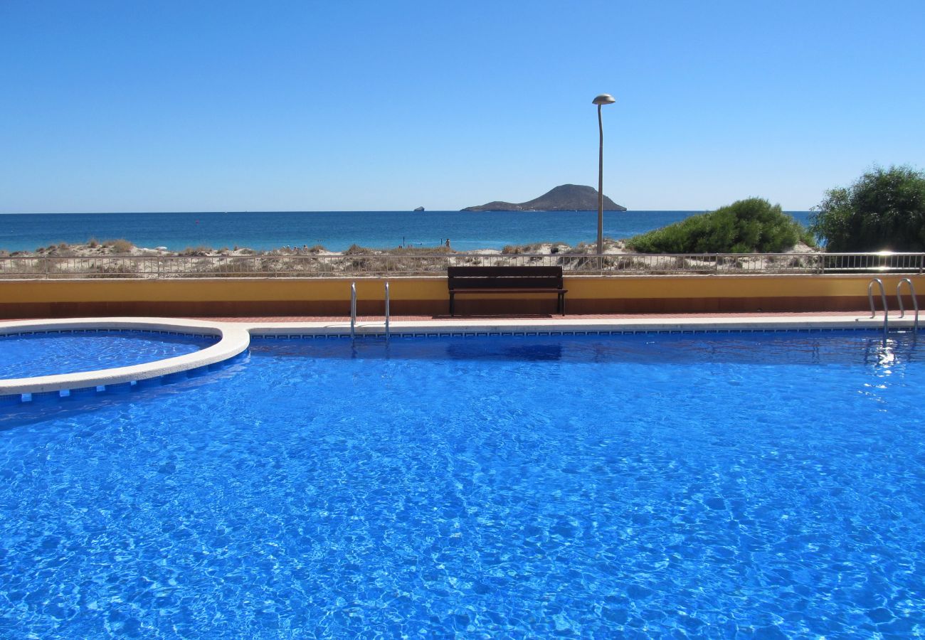 Apartamento en La Manga del Mar Menor - Ático en primera línea del Mediterráneo Apartamento en La Manga del Mar Menor - Ático en primera línea del Mediterráneo