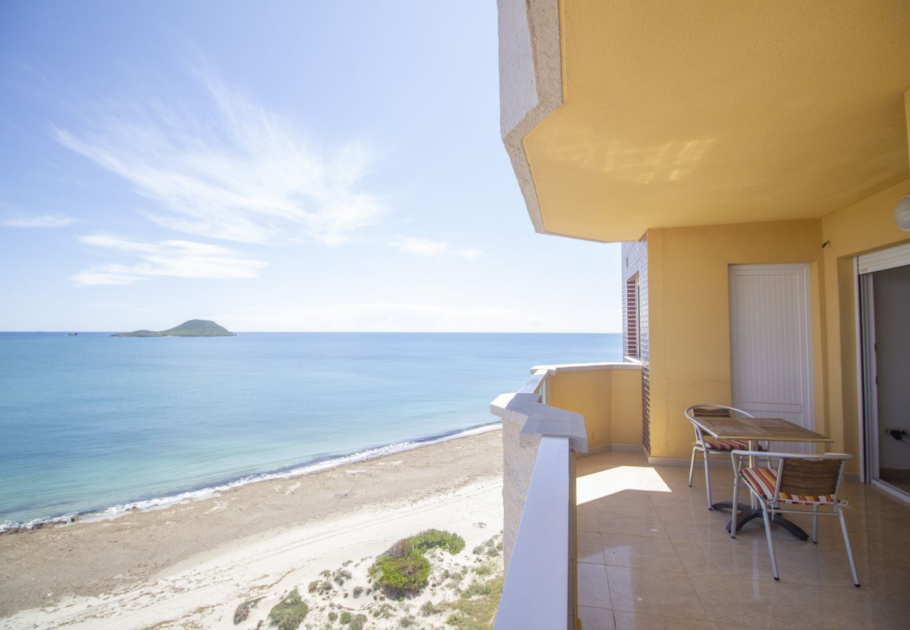 Apartamento en La Manga del Mar Menor - Ático en primera línea del Mediterráneo Apartamento en La Manga del Mar Menor - Ático en primera línea del Mediterráneo