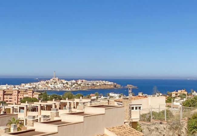 Apartamento en Cabo de Palos - Precioso ático con amplias terrazas con vistas en Cala Flores