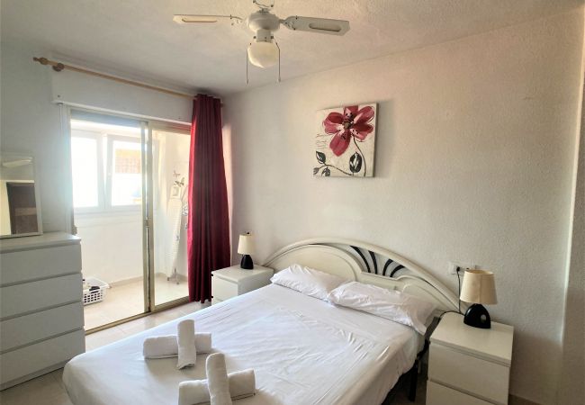 Apartamento en La Manga del Mar Menor - Espacioso apartamento de 3 dorm. en 1ªlínea! 