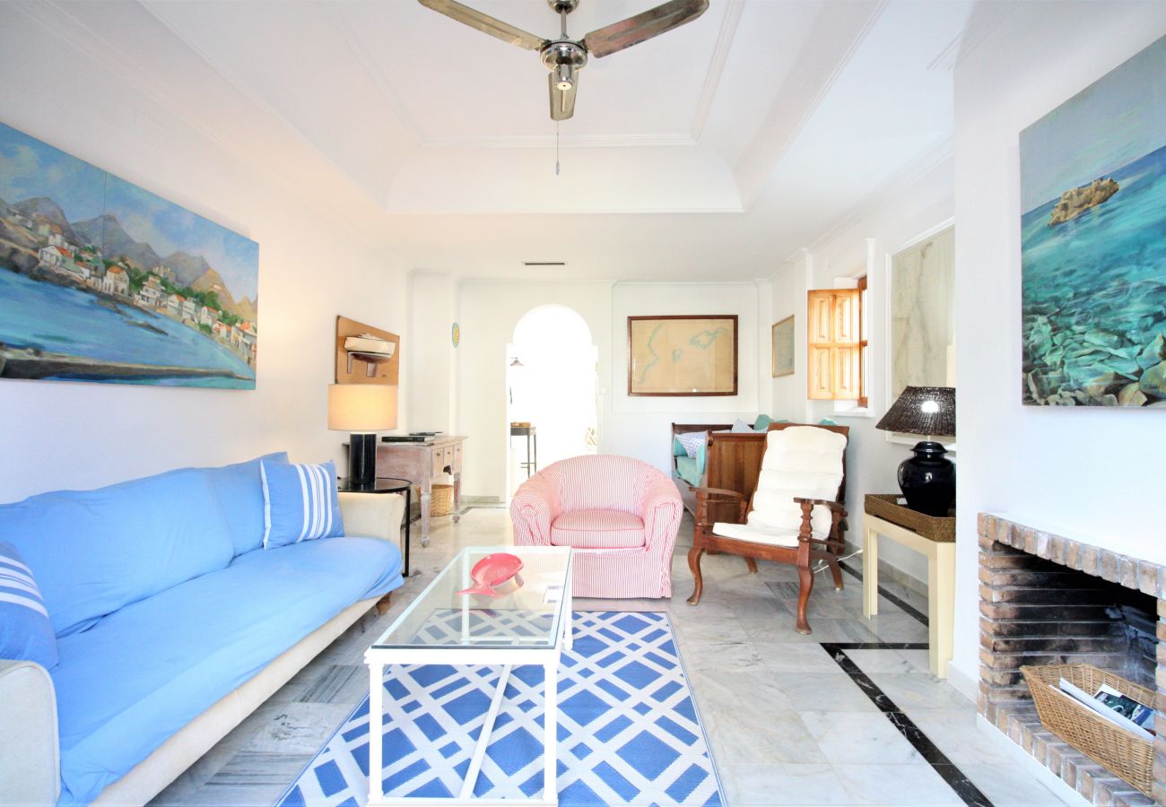 Apartamento en Cabo de Palos - Precioso bajo de dos dormitorios en el corazón de Cabo de Palos