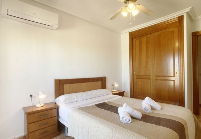 Apartamento en La Manga del Mar Menor - Amplio tres dormitorios en Los Miradores del Puerto