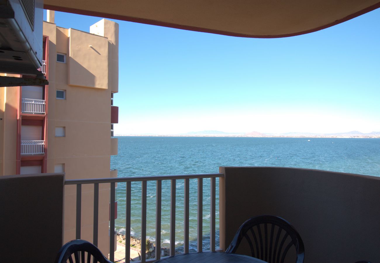 Apartamento en La Manga del Mar Menor - Moderno apartamento de un dormitorio a 50 metros de la playa Apartamento en La Manga del Mar Menor - Moderno apartamento de un dormitorio a 50 metros de la playa