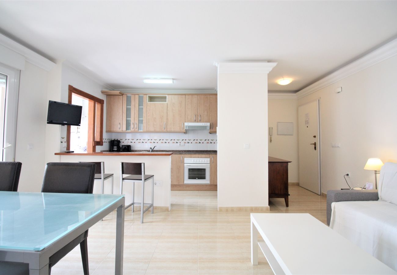 Apartamento en La Manga del Mar Menor - Moderno apartamento de un dormitorio a 50 metros de la playa Apartamento en La Manga del Mar Menor - Moderno apartamento de un dormitorio a 50 metros de la playa