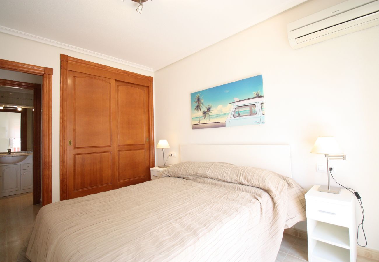 Apartamento en La Manga del Mar Menor - Moderno apartamento de un dormitorio a 50 metros de la playa Apartamento en La Manga del Mar Menor - Moderno apartamento de un dormitorio a 50 metros de la playa