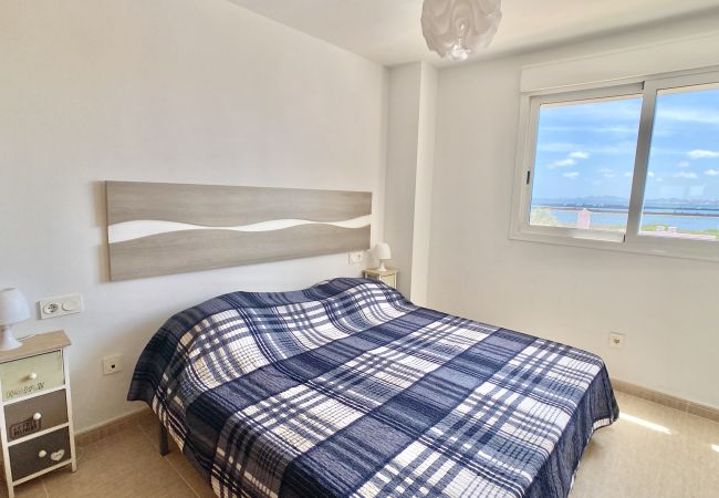 Apartamento en La Manga del Mar Menor - Apartamento dúplex en primerísima línea del Mediterráneo