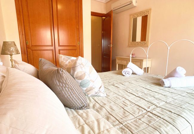 Apartamento en La Manga del Mar Menor - Ático de dos dormitorios con preciosas vistas del Mar Menor y Mediterráneo