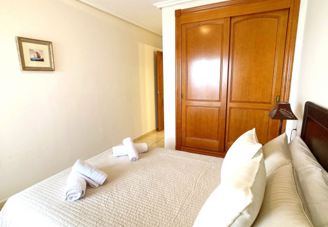 Apartamento en La Manga del Mar Menor - Ático de dos dormitorios con preciosas vistas del Mar Menor y Mediterráneo