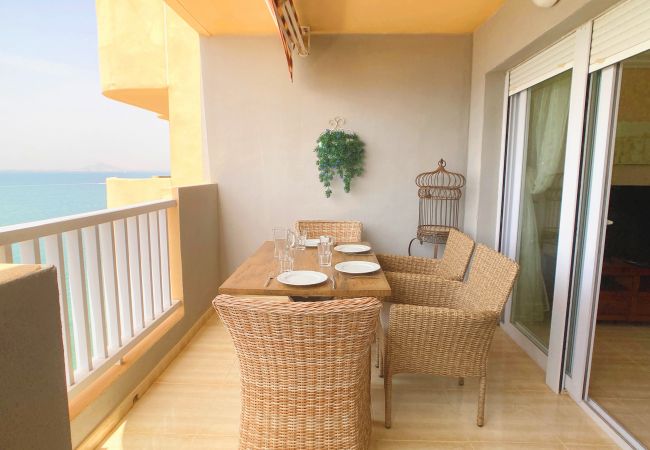 Apartamento en La Manga del Mar Menor - Ático de dos dormitorios con preciosas vistas del Mar Menor y Mediterráneo