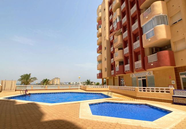 Apartamento en La Manga del Mar Menor - Ático de dos dormitorios con preciosas vistas del Mar Menor y Mediterráneo