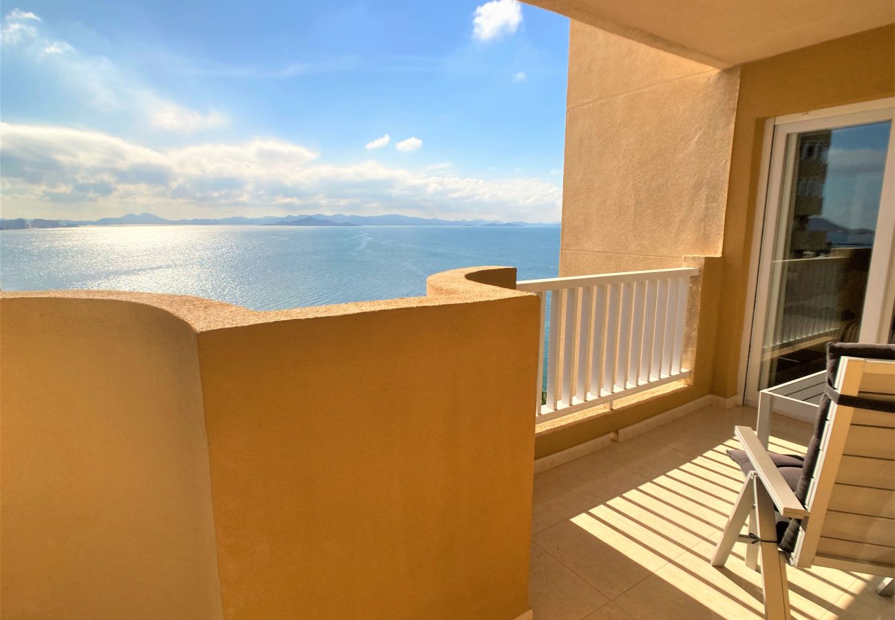 Apartamento en La Manga del Mar Menor - Acogedor apartamento frontal al Mar Menor