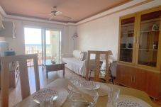 Apartamento en La Manga del Mar Menor - Ático con barbacoa y vistas al Puerto