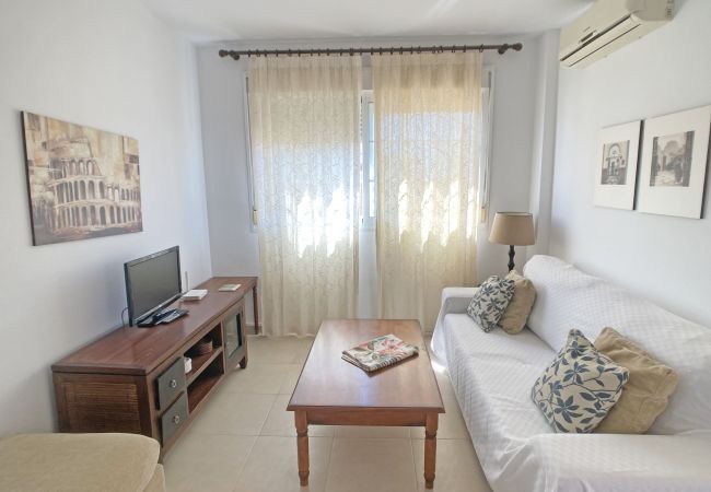 Apartamento en La Manga del Mar Menor - 2 dormitorios con amplia terraza en Veneciola