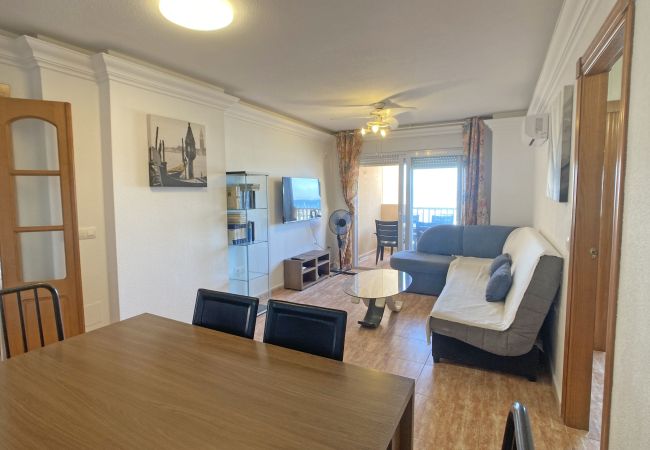 Apartamento en La Manga del Mar Menor - Precioso dos dormitorios con vistas al Puerto