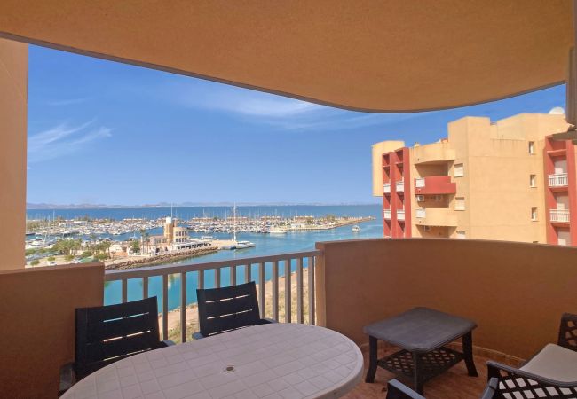 Apartamento en La Manga del Mar Menor - Precioso dos dormitorios con vistas al Puerto