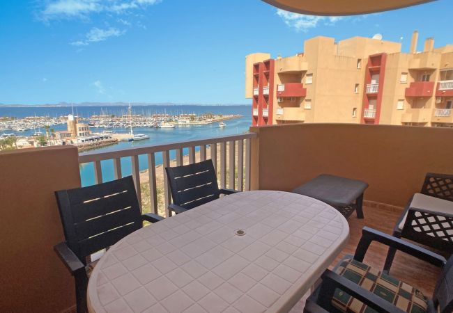 Apartamento en La Manga del Mar Menor - Precioso dos dormitorios con vistas al Puerto