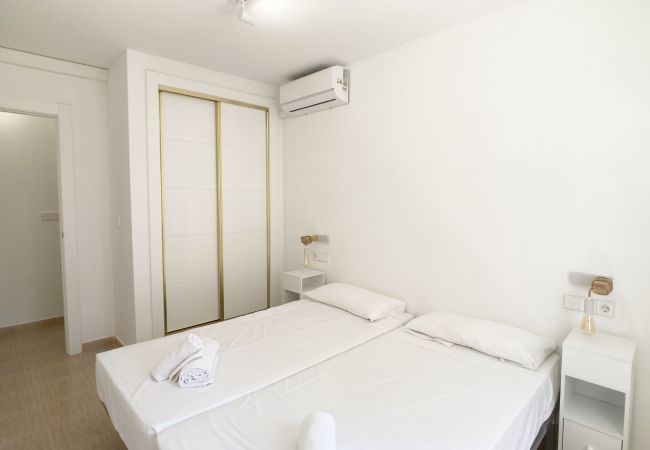 Apartamento en Playa Paraiso - Moderno apartamento con piscina en Playa Paraíso