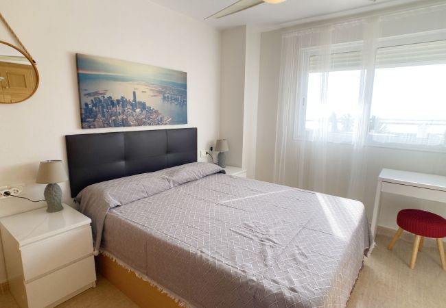 Apartamento en La Manga del Mar Menor - Precioso tipo dúplex en primera línea del Mediterráneo