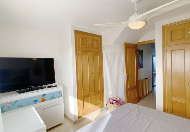 Apartamento en La Manga del Mar Menor - Precioso tipo dúplex en primera línea del Mediterráneo