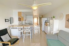Apartamento en La Manga del Mar Menor - Precioso tipo dúplex en primera línea del Mediterráneo