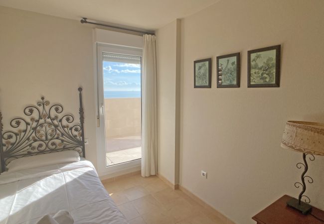 Apartamento en La Manga del Mar Menor - Increíble apartamento con enorme terraza en primera línea del Mediterráneo