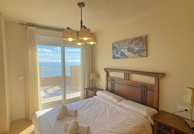 Apartamento en La Manga del Mar Menor - Increíble apartamento con enorme terraza en primera línea del Mediterráneo