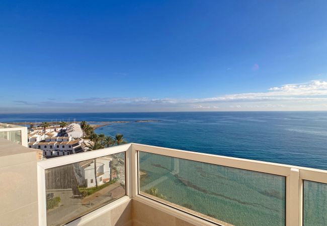 Apartamento en La Manga del Mar Menor - Increíble apartamento con enorme terraza en primera línea del Mediterráneo