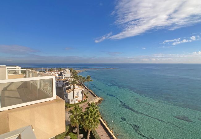 Apartamento en La Manga del Mar Menor - Increíble apartamento con enorme terraza en primera línea del Mediterráneo