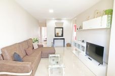 Apartamento en La Manga del Mar Menor - Precioso apartamento completamente reformado con vistas al mar.