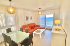 Apartamento en La Manga del Mar Menor - Paraíso en Primera Línea: Espectacular 4º Piso con Vistas Infinitas