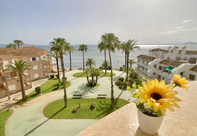 Apartamento en La Manga del Mar Menor - 3 dormitorios junto a los dos mares en Veneziola