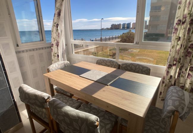 Apartment in La Manga del Mar Menor - Bright and spacious 3 bedroom frontline with stunning views