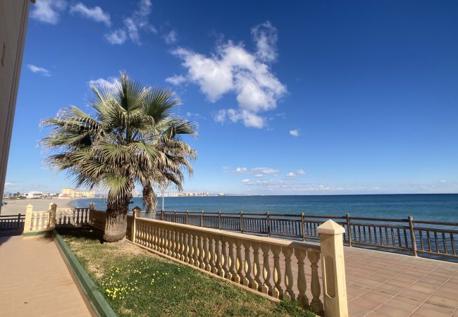 Apartment in La Manga del Mar Menor - Bright and spacious 3 bedroom frontline with stunning views