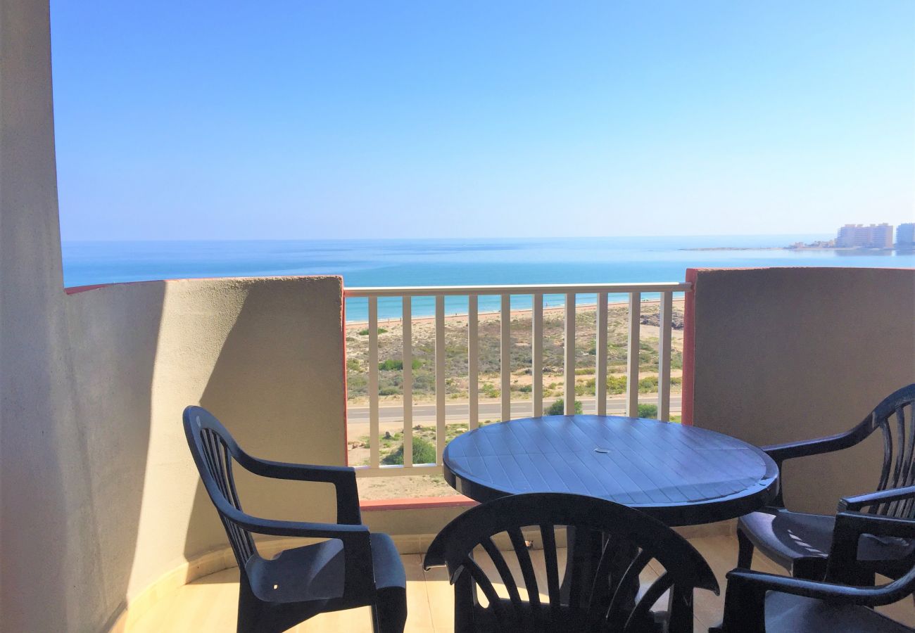 Apartment in La Manga del Mar Menor - 6th floor, front line facing the Mediterranean