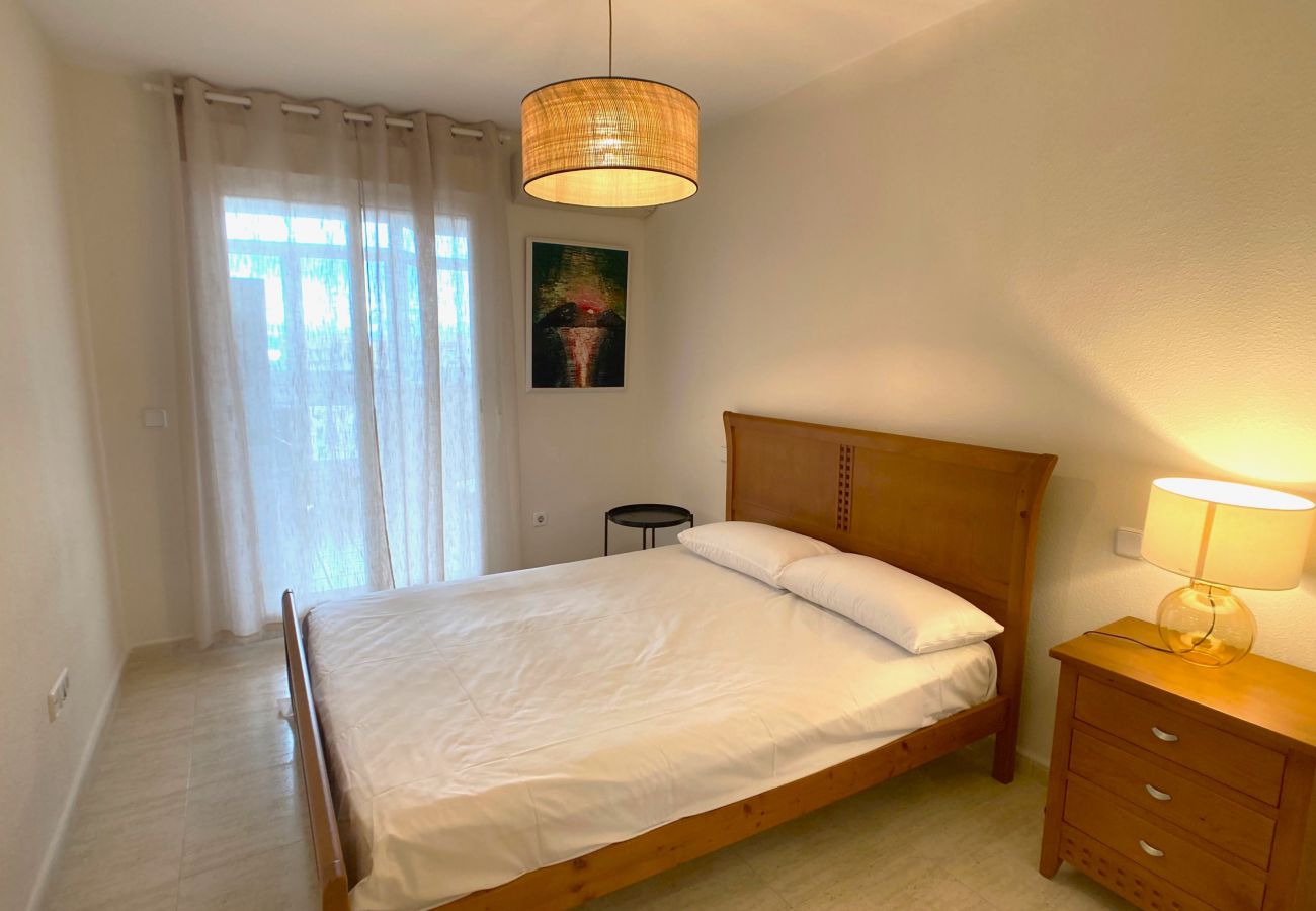 Apartment in La Manga del Mar Menor - 3-bedroom with pool and paddle court frontline to the Mediterranean Sea Apartment in La Manga del Mar Menor - 3-bedroom with pool and paddle court frontline to the Mediterranean Sea