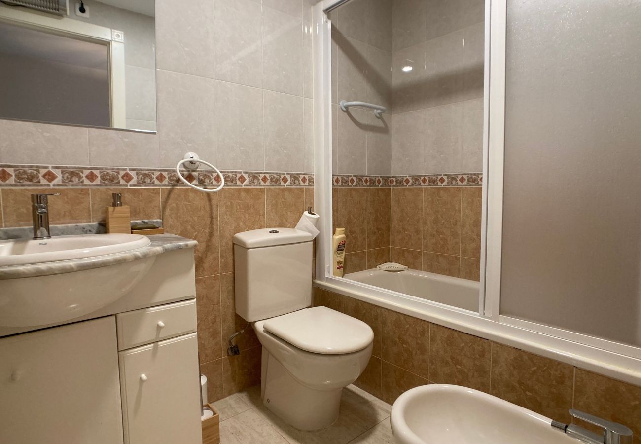 Apartment in La Manga del Mar Menor - 3-bedroom with pool and paddle court frontline to the Mediterranean Sea Apartment in La Manga del Mar Menor - 3-bedroom with pool and paddle court frontline to the Mediterranean Sea