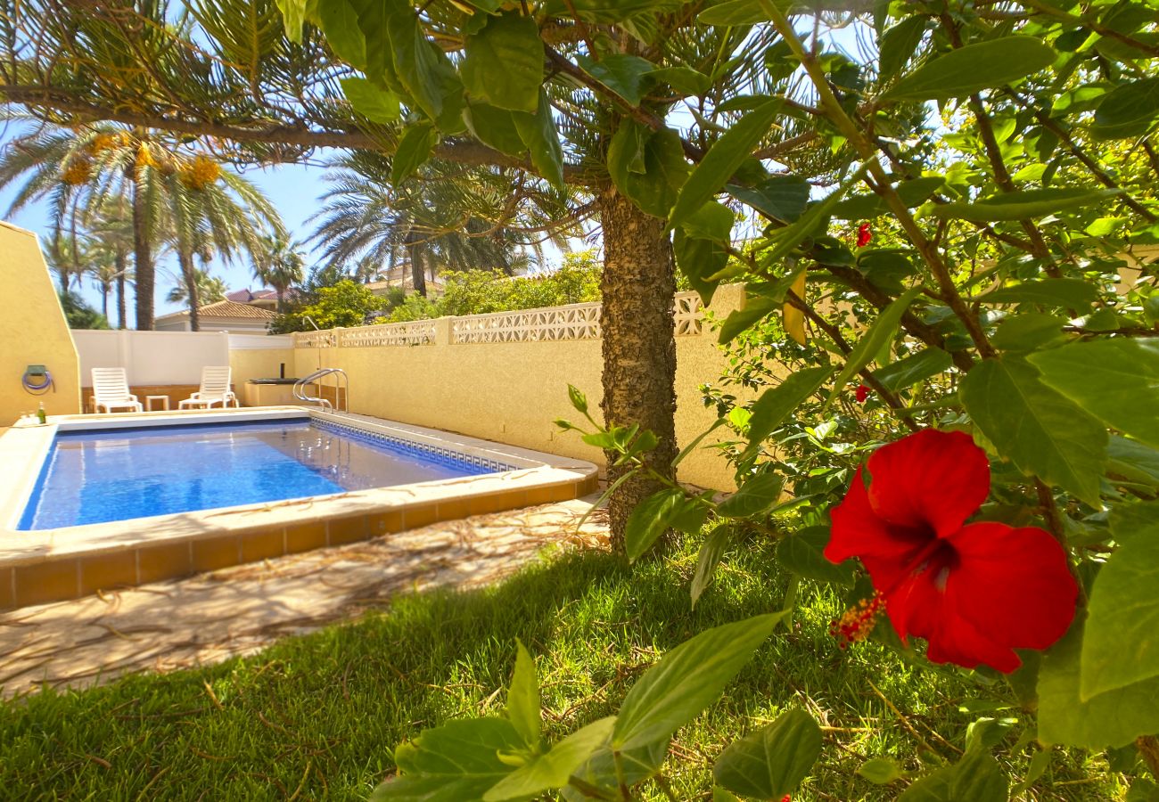 Villa in La Manga del Mar Menor - Stunning villa with private pool front line to the Mar Menor Villa in La Manga del Mar Menor - Stunning villa with private pool front line to the Mar Menor