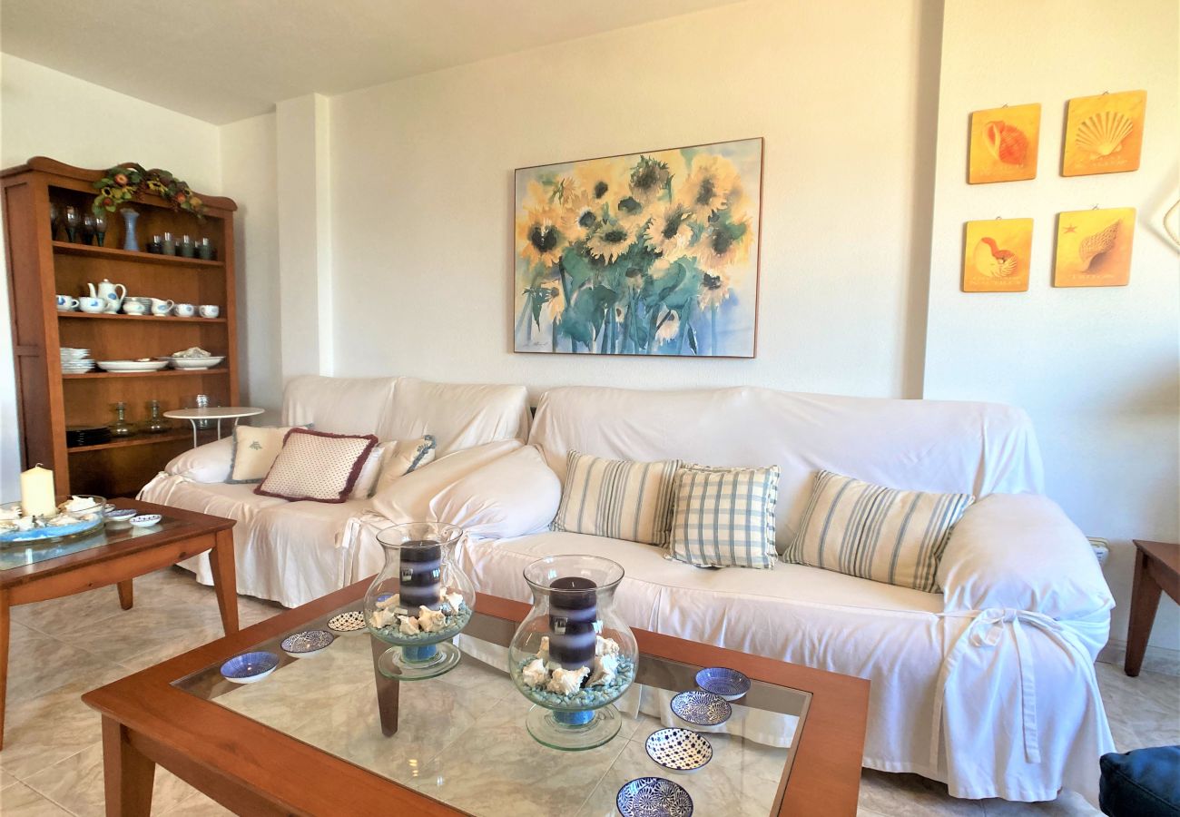 Apartment in La Manga del Mar Menor - Spacious apartment with views, pool, playground, parking and tennis court in Tomás Maestre. Apartment in La Manga del Mar Menor - Spacious apartment with views, pool, playground, parking and tennis court in Tomás Maestre.