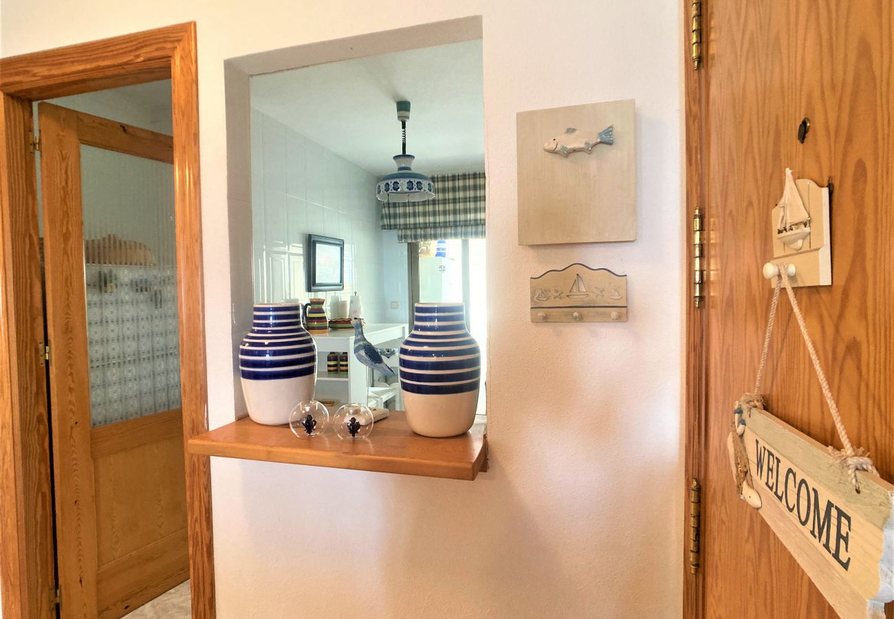 Apartment in La Manga del Mar Menor - Spacious apartment with views, pool, playground, parking and tennis court in Tomás Maestre. Apartment in La Manga del Mar Menor - Spacious apartment with views, pool, playground, parking and tennis court in Tomás Maestre.