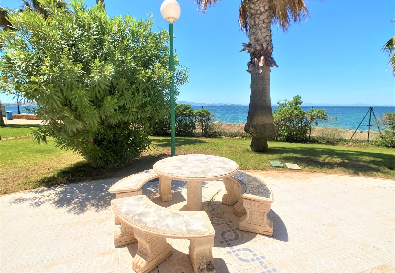 Apartment in La Manga del Mar Menor - Spacious apartment with views, pool, playground, parking and tennis court in Tomás Maestre. Apartment in La Manga del Mar Menor - Spacious apartment with views, pool, playground, parking and tennis court in Tomás Maestre.