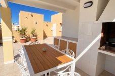 Apartment in La Manga del Mar Menor - Penthouse with BBQ and views over the Marina