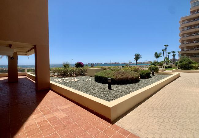 Apartment in La Manga del Mar Menor - Bright and fully equipped in a front line development