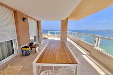 Apartment in La Manga del Mar Menor - Stunning apartment with huge terrace front line to the Mediterránean