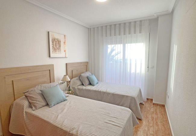 Apartment in La Manga del Mar Menor - Modern and comfortable 2 bedroom apartment with sea views Apartment in La Manga del Mar Menor - Modern and comfortable 2 bedroom apartment with sea views