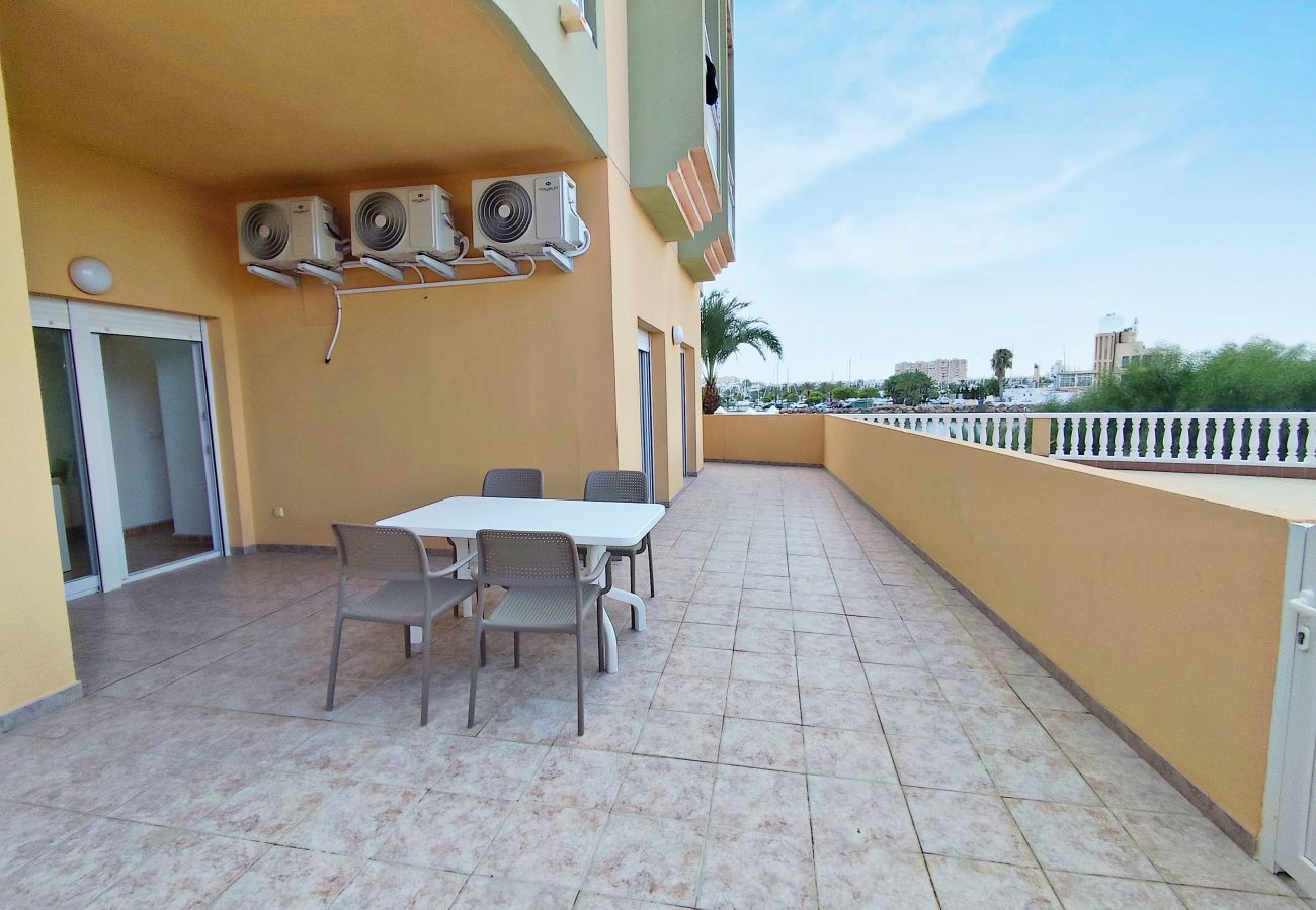 Apartment in La Manga del Mar Menor - Two-bedroom apartment with large terrace